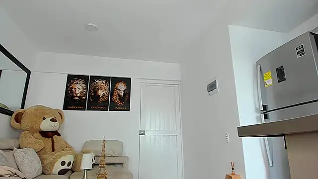 Snapshot of smit_hot_sr chatting on February 1, 7:44 pm smit hot sr online show from February 1, 7:44 pm