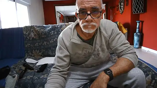 maduroguapo online show from February 26, 4:56 pm