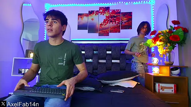 Alex and Fabian online show from February 2, 6:20 pm