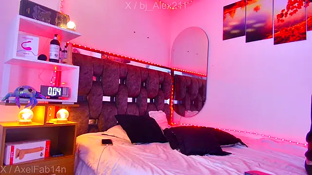 Alex and Fabian online show from November 9, 8:40 pm