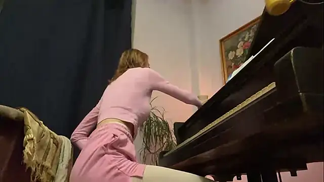 Snapshot of IngridMayer chatting on February 4, 6:03 pm IngridMayer online show from February 4, 6:03 pm