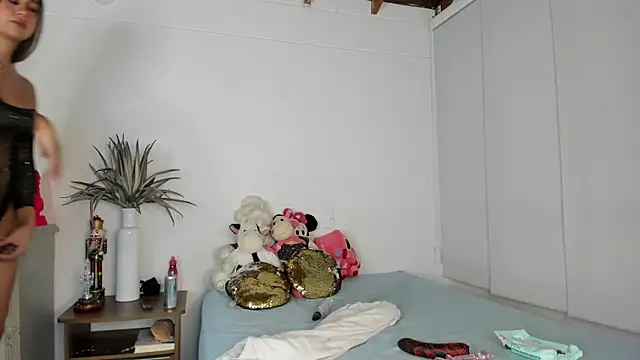 sahara sweet00 online show from February 12, 11:09 pm