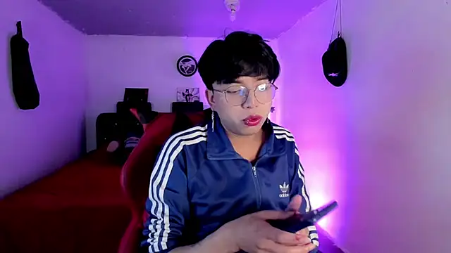 AnggelONfiree online show from January 7, 2:47 am