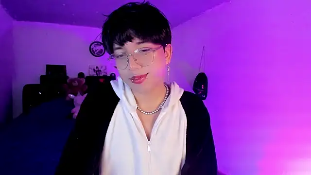 AnggelONfiree online show from February 13, 11:56 pm