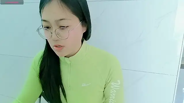 luoxuwen online show from February 28, 4:32 am