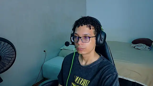 georgy nroses online show from November 28, 8:55 pm