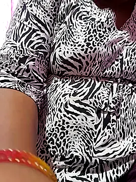 NepaliHotty online show from September 18, 4:47 am