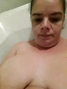 Hornyparratjie online show from November 11, 8:31 pm