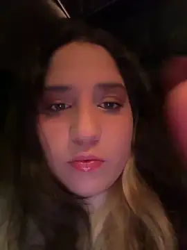 valentina jonnes1 online show from December 25, 3:40 am