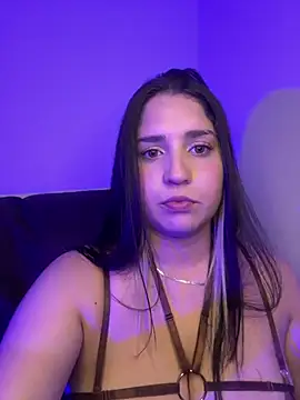 valentina jonnes1 online show from May 17, 4:10 am