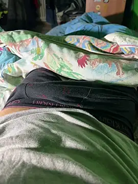 Snapshot of saxpassatempo chatting on December 27, 3:20 am saxpassatempo online show from December 27, 3:20 am