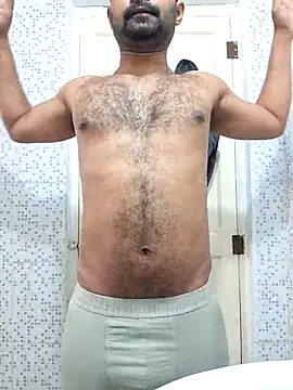 Snapshot of RKumar1994 chatting on June 26, 6:29 am RKumar1994 online show from June 26, 6:29 am