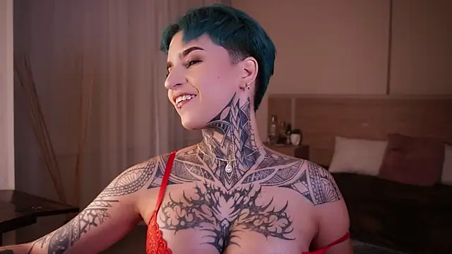 AliceShazaham  online show from February 8, 6:12 am