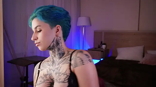 AliceShazaham  online show from February 22, 5:55 am