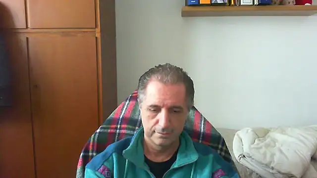 lliuk70mi online show from April 17, 12:19 pm