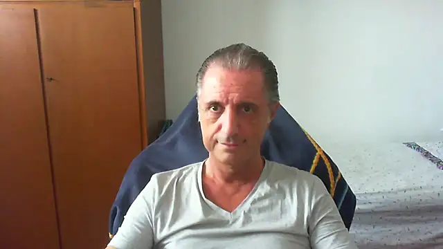 lliuk70mi online show from June 4, 11:38 am