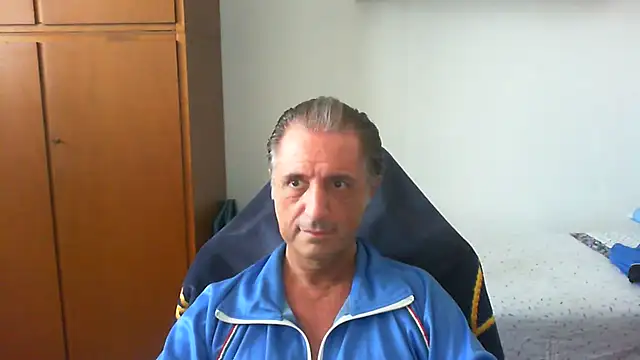 lliuk70mi online show from June 7, 11:36 am