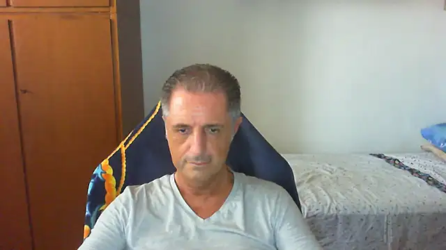 lliuk70mi online show from June 24, 12:04 pm