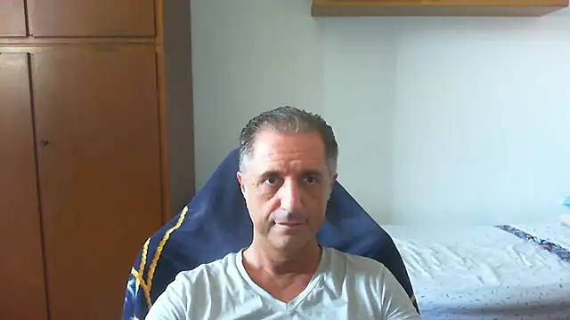 lliuk70mi online show from June 26, 11:58 am
