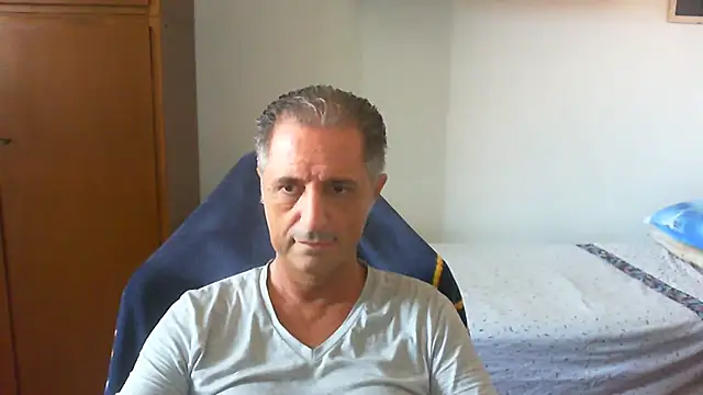 lliuk70mi online show from June 27, 8:08 am