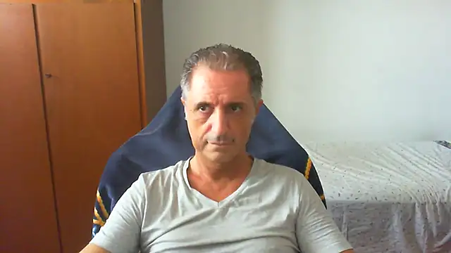 lliuk70mi online show from June 29, 12:38 pm