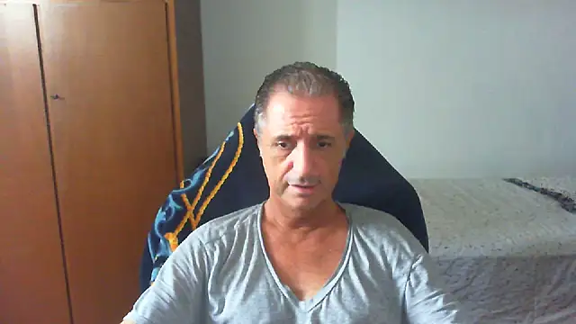 lliuk70mi online show from July 1, 11:34 am