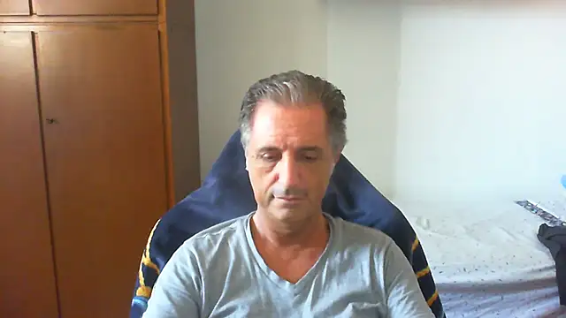 lliuk70mi online show from July 21, 1:02 pm