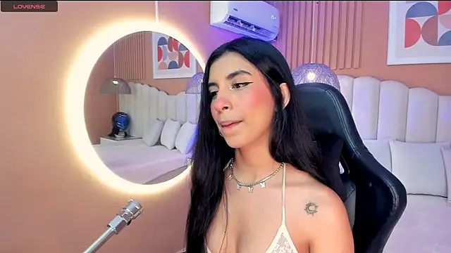 zia cooper online show from September 20, 7:04 pm