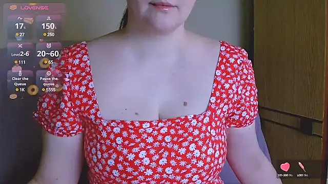 ChubbyMaia online show from March 13, 9:10 am