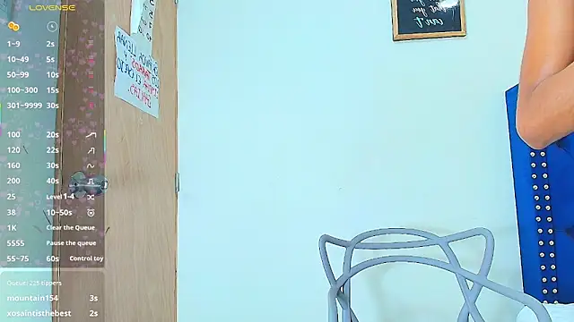 littleebonymommy online show from February 13, 8:03 pm