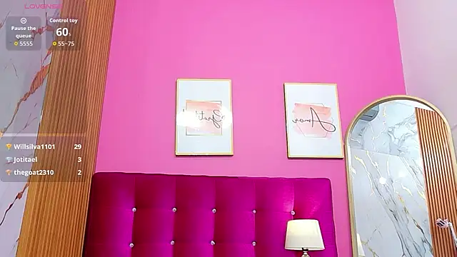 Snapshot of littleebonymommy chatting on July 13, 7:16 pm littleebonymommy online show from July 13, 7:16 pm