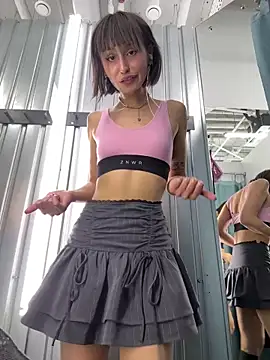 bigbabykiki online show from February 3, 9:52 am