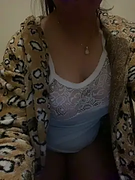 Maha Ms online show from February 24, 9:41 pm