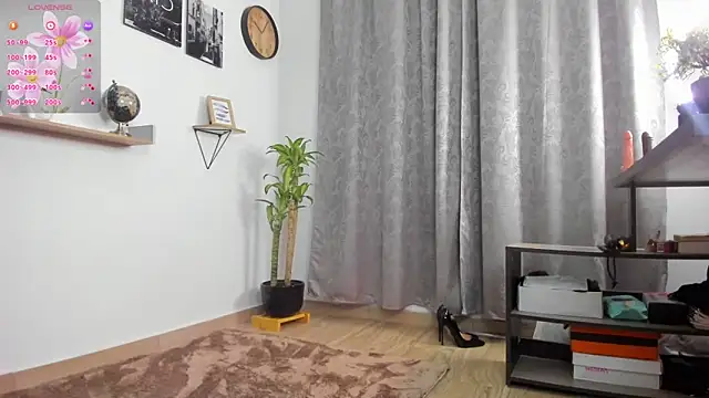 SophieBaker   online show from November 11, 3:06 am