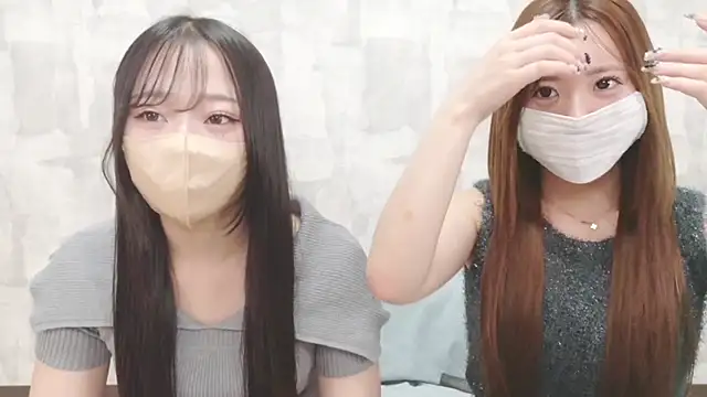 LOVE MOMO LOVE online show from July 29, 11:08 am