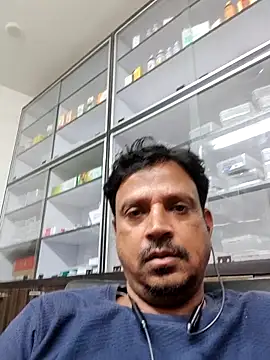 Raj1043 online show from June 30, 3:35 pm