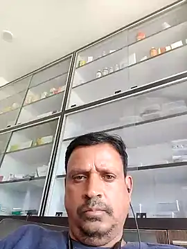 Raj1043 online show from August 1, 6:56 am