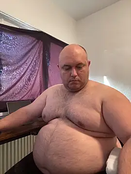 BigromeoXX online show from April 1, 5:21 pm