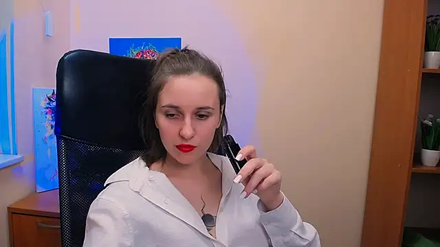 Snapshot of _Nicole_new chatting on February 17, 4:04 pm Nicole new online show from February 17, 4:04 pm