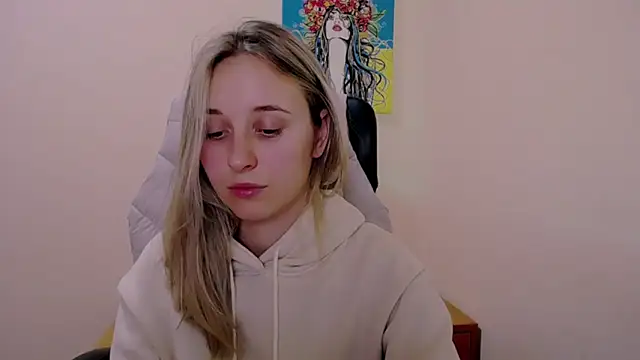 Snapshot of _Nicole_new chatting on October 19, 11:22 am Nicole new online show from October 19, 11:22 am