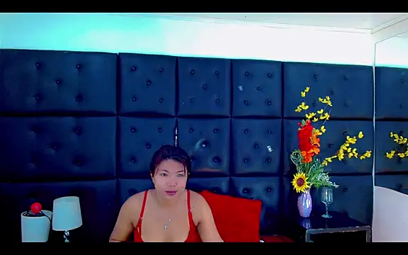 Isalombardi online show from February 25, 2:32 am