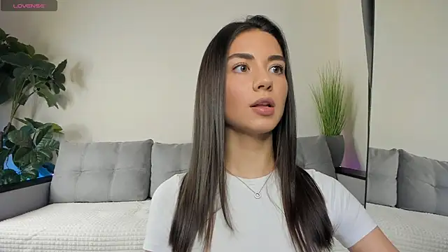 Snapshot of NicoleLuv chatting on December 4, 1:09 pm NicoleLuv online show from December 4, 1:09 pm