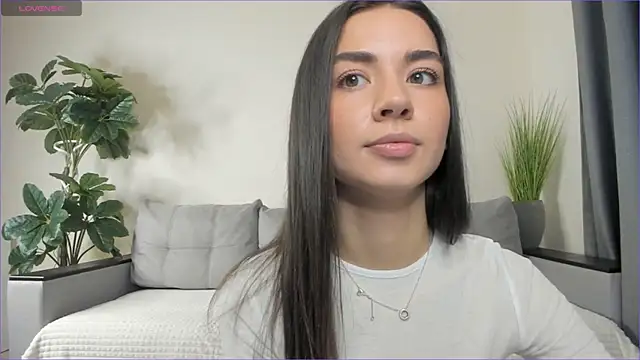 Snapshot of NicoleLuv chatting on January 23, 1:13 pm NicoleLuv online show from January 23, 1:13 pm