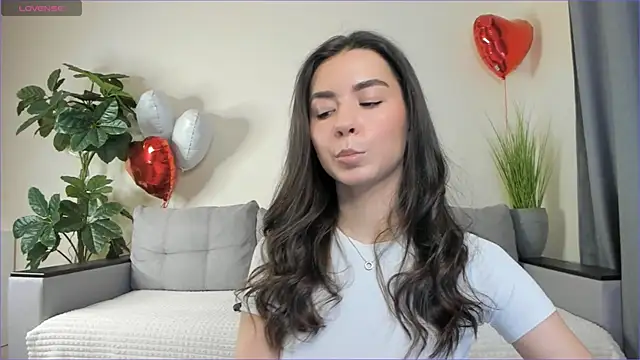 NicoleLuv online show from March 9, 1:04 pm