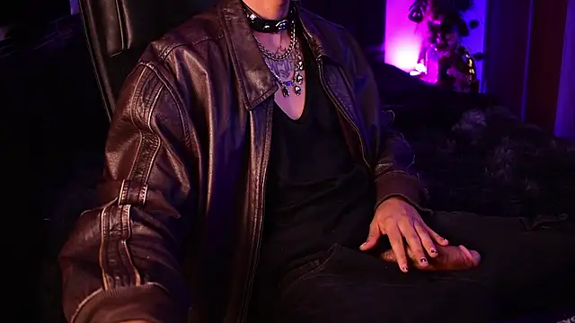 DemonKush-- online show from June 22, 9:39 am