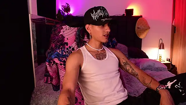 DemonKush-- online show from July 18, 5:00 am