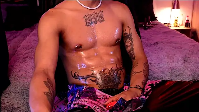 DemonKush-- online show from August 3, 10:46 pm