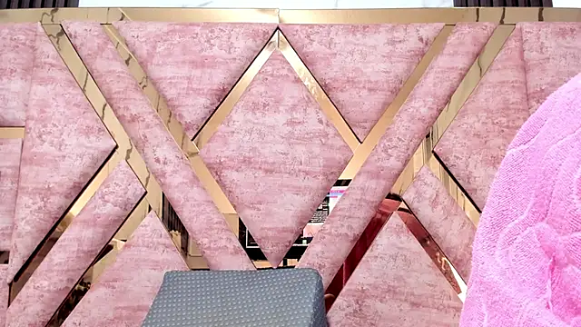 Snapshot of mia_alvares chatting on December 14, 11:26 am mia alvares online show from December 14, 11:26 am