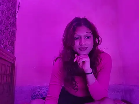 Snapshot of MmmMonikaBabie chatting on December 20, 9:28 pm MmmMonikaBabie online show from December 20, 9:28 pm