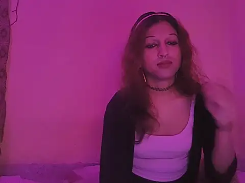 Snapshot of MmmMonikaBabie chatting on January 18, 5:59 pm MmmMonikaBabie online show from January 18, 5:59 pm